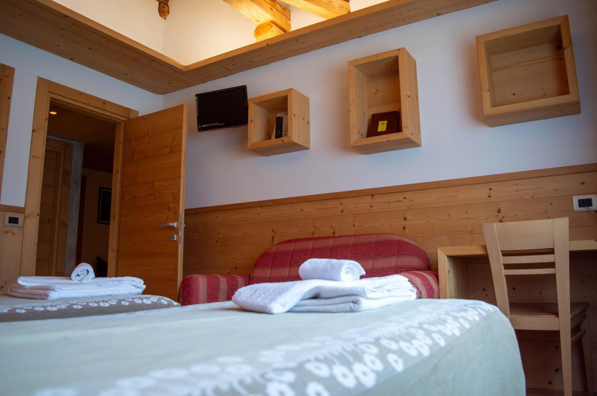 Hotel Serena - Tre Cime Views Auronzo di Cadore Exterior foto